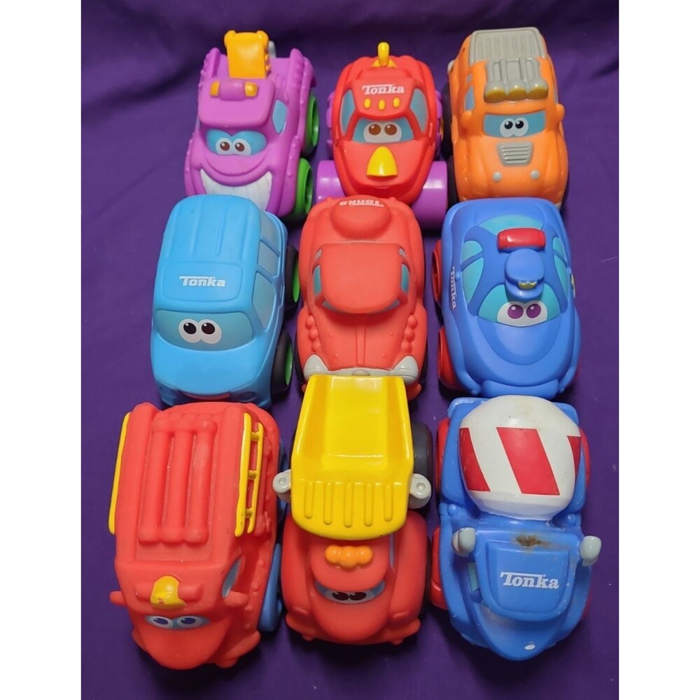 Lil Chuck and Friends Lot Of 9 Hasbro Tonka Plastic Toy Cars Toddler Chunky